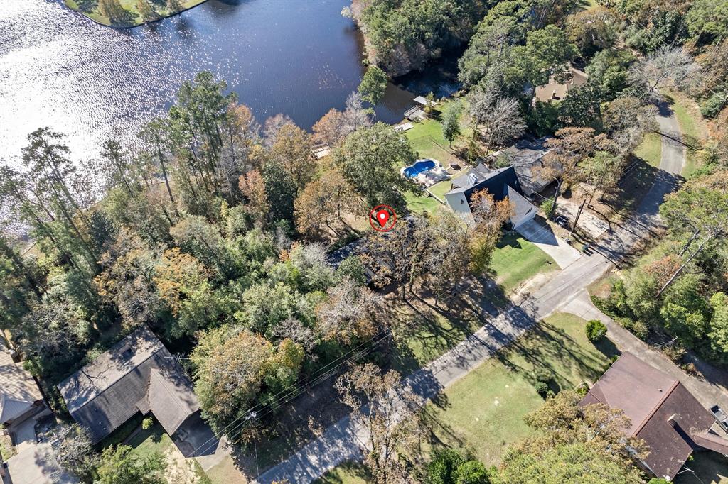 527 Cypress Bend Drive, Village Mills, Texas image 31