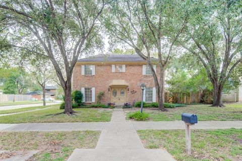 A home in Missouri City