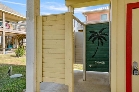 A home in Crystal Beach