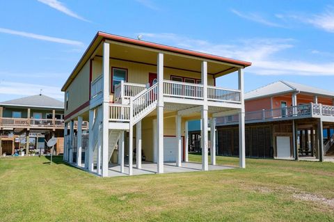 A home in Crystal Beach