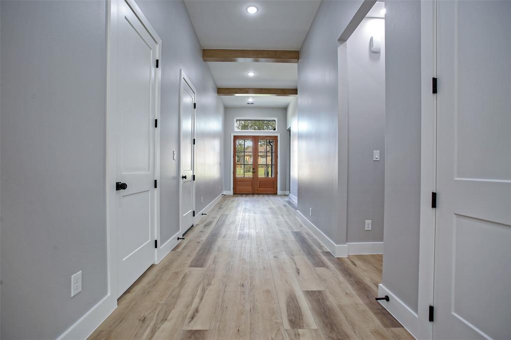 27 Newberry Court