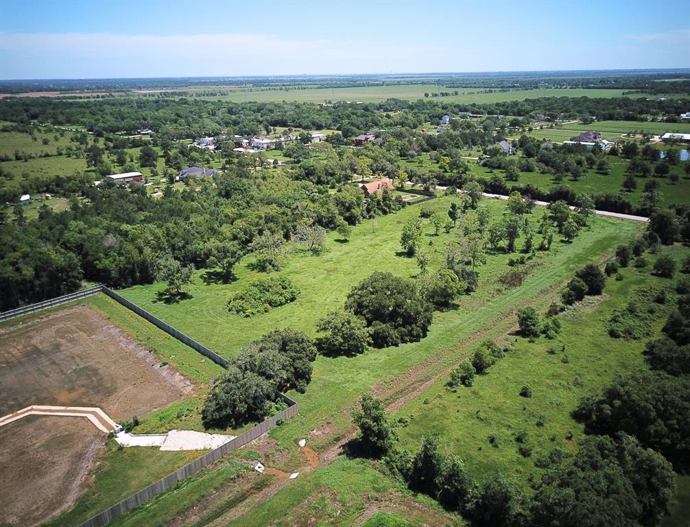 Clifford Street, Alvin, Texas image 12