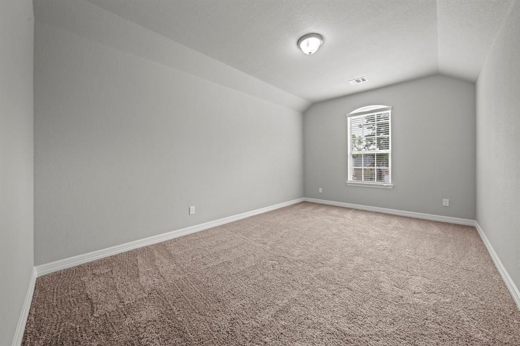 214 Fawn Valley Trail, Conroe, Texas image 32