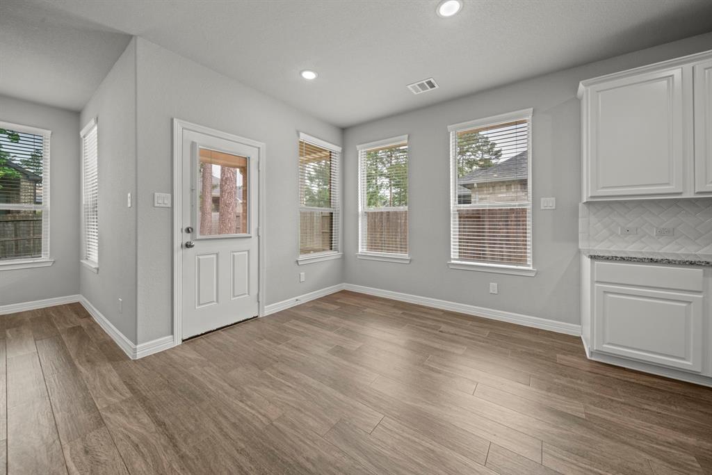214 Fawn Valley Trail, Conroe, Texas image 13