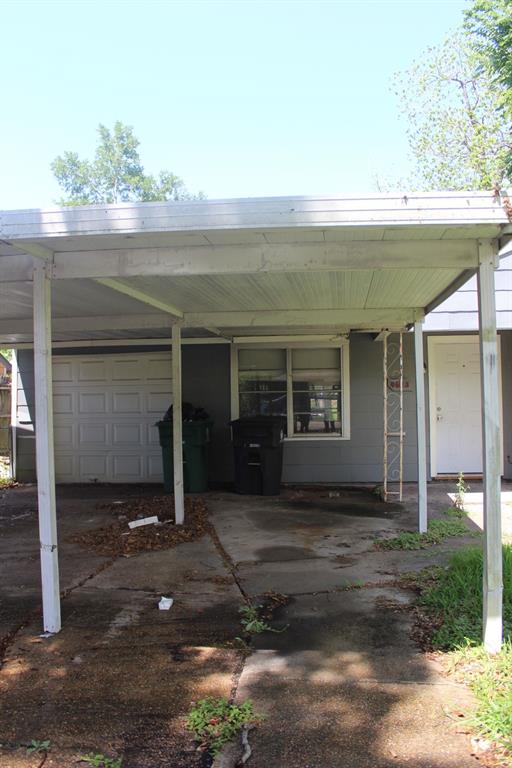 4813 Angleton Street, Houston, Texas image 2