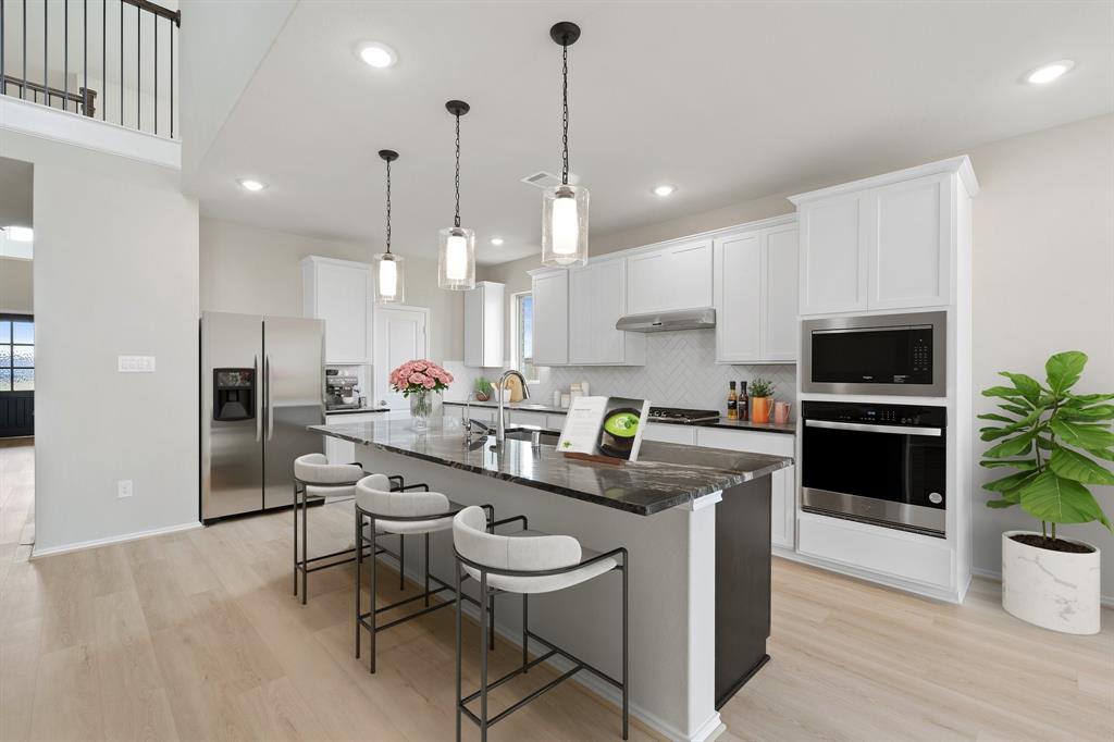 18711 Citrange Bend Way, Manvel, Texas image 2