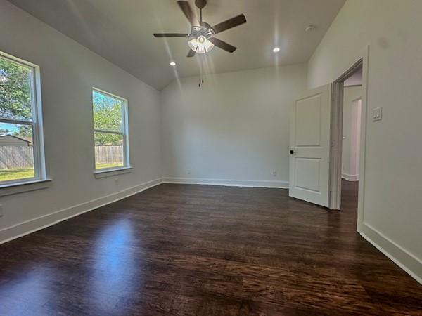 2004 Willow Bend Drive, Wharton, Texas image 9
