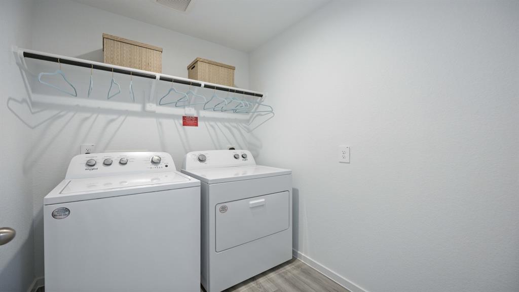 4102 Bronco Station, League City, Texas image 15
