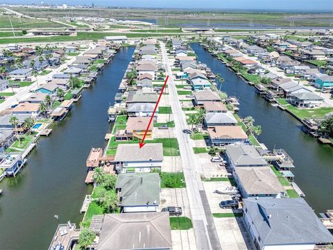 A home in Bayou Vista