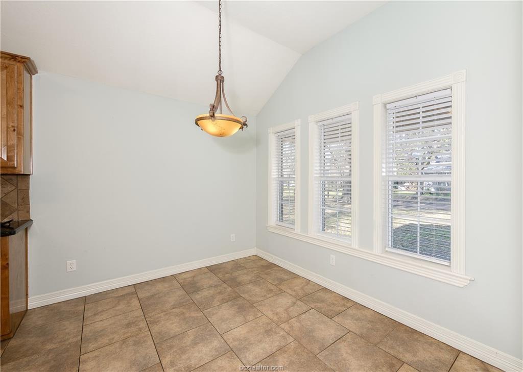 949 Avenue E, Somerville, Texas image 6