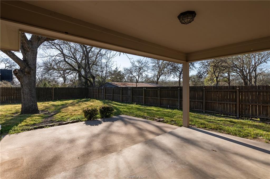 949 Avenue E, Somerville, Texas image 24