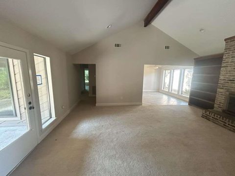 Photo of 12 Windsor Court, Lufkin, TX 75901 (MLS # 8922784)