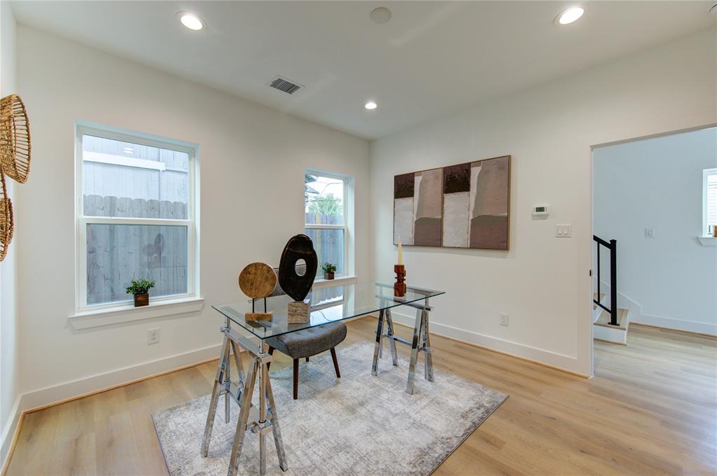 4045 Buck Street, Houston, Texas image 8