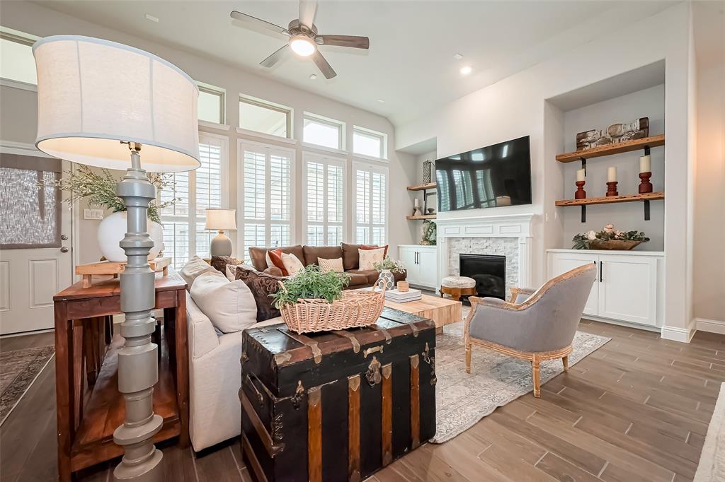8723 Gladiolus Drive, Richmond, Texas image 22