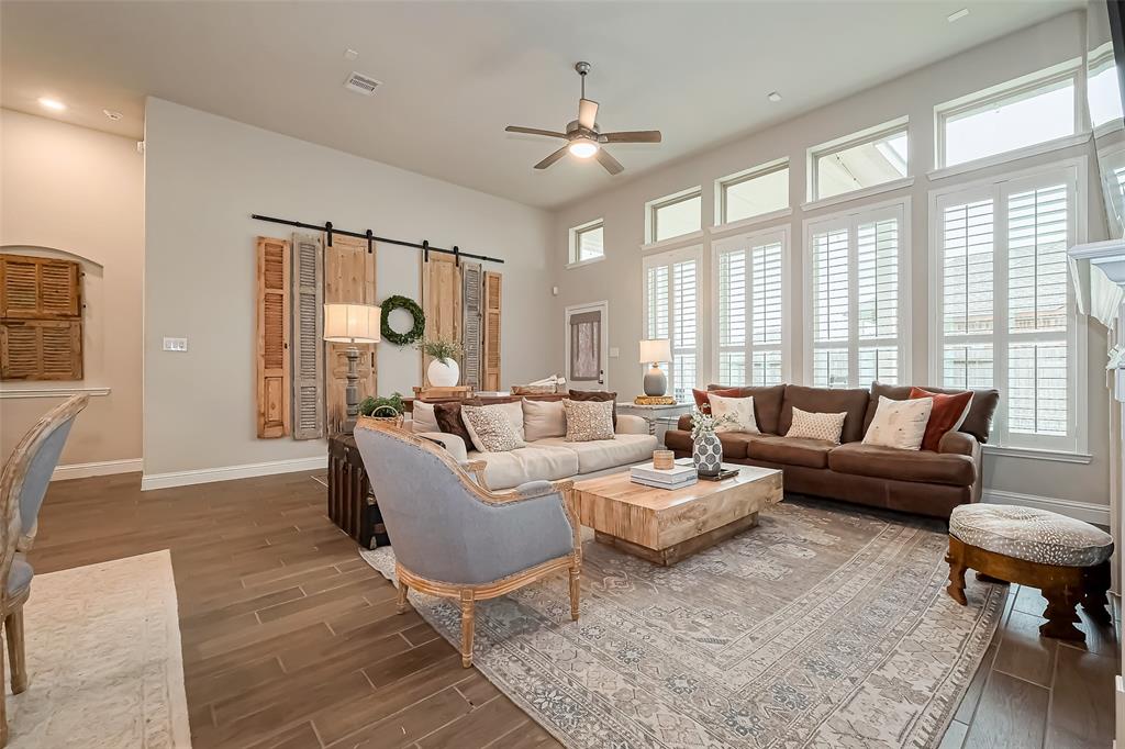 8723 Gladiolus Drive, Richmond, Texas image 23