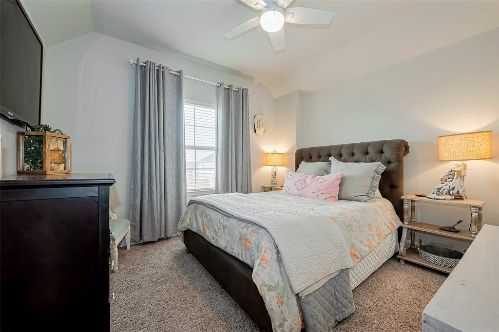 8723 Gladiolus Drive, Richmond, Texas image 43