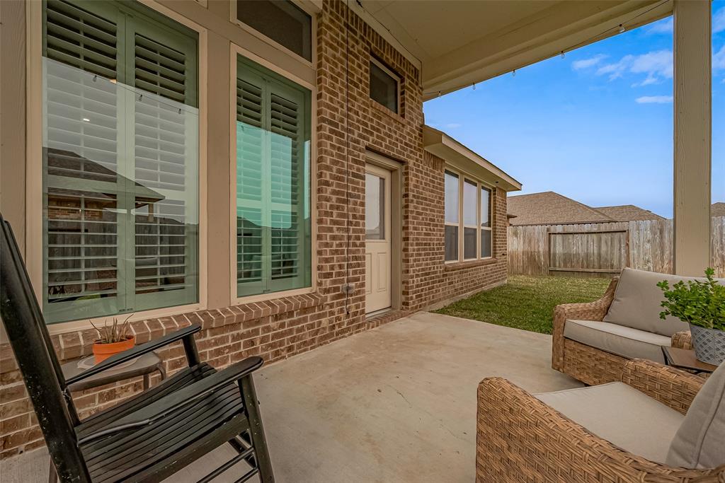 8723 Gladiolus Drive, Richmond, Texas image 47