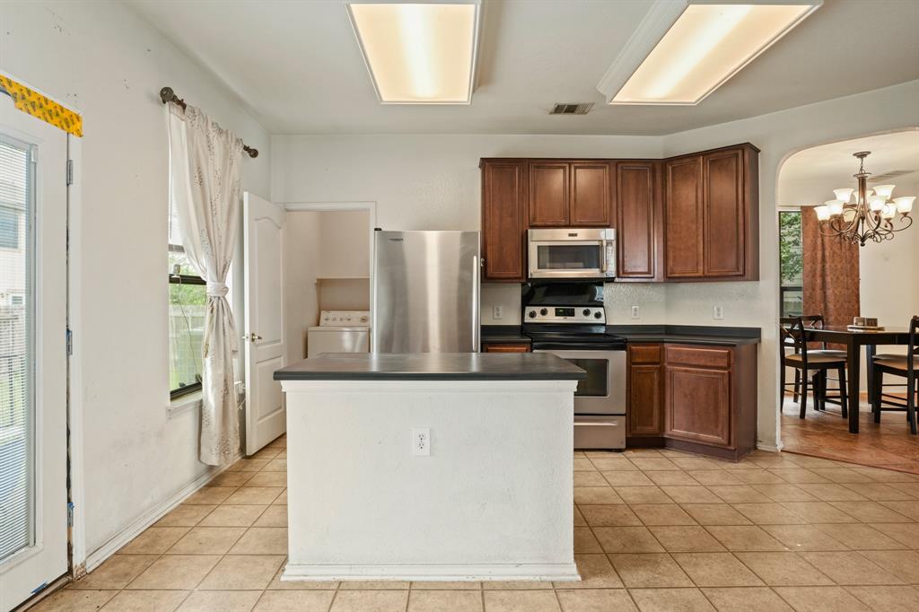 6310 Ringsby Road, Austin, Texas image 2