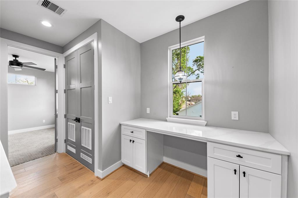 1412 Weiss Street, Houston, Texas image 13
