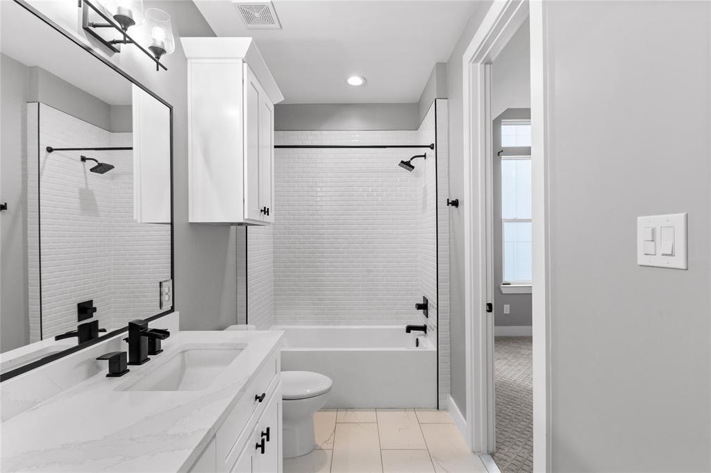 1412 Weiss Street, Houston, Texas image 23