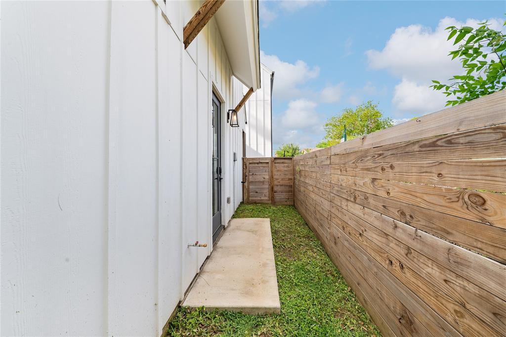 1412 Weiss Street, Houston, Texas image 26