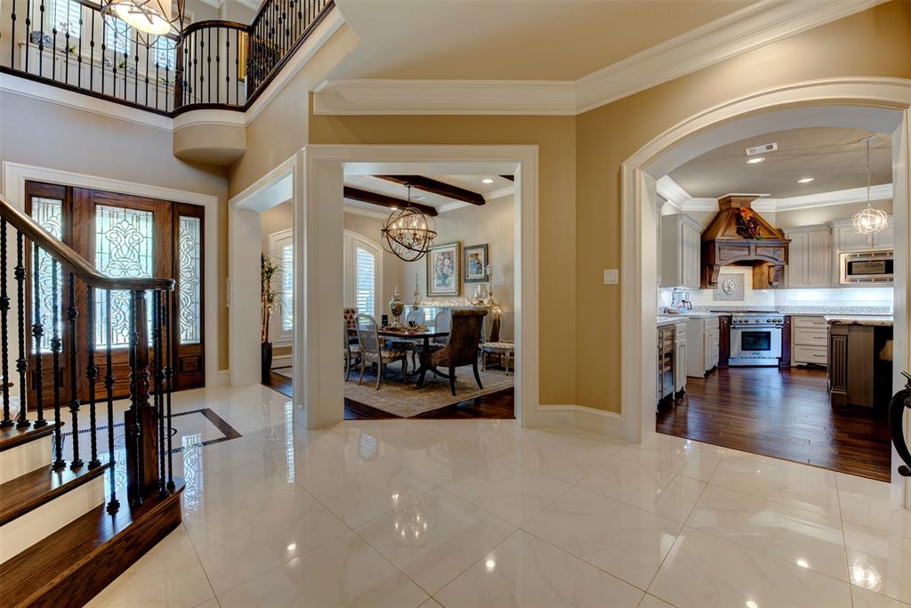 13906 Saint Marys Lane, Houston, Texas image 7