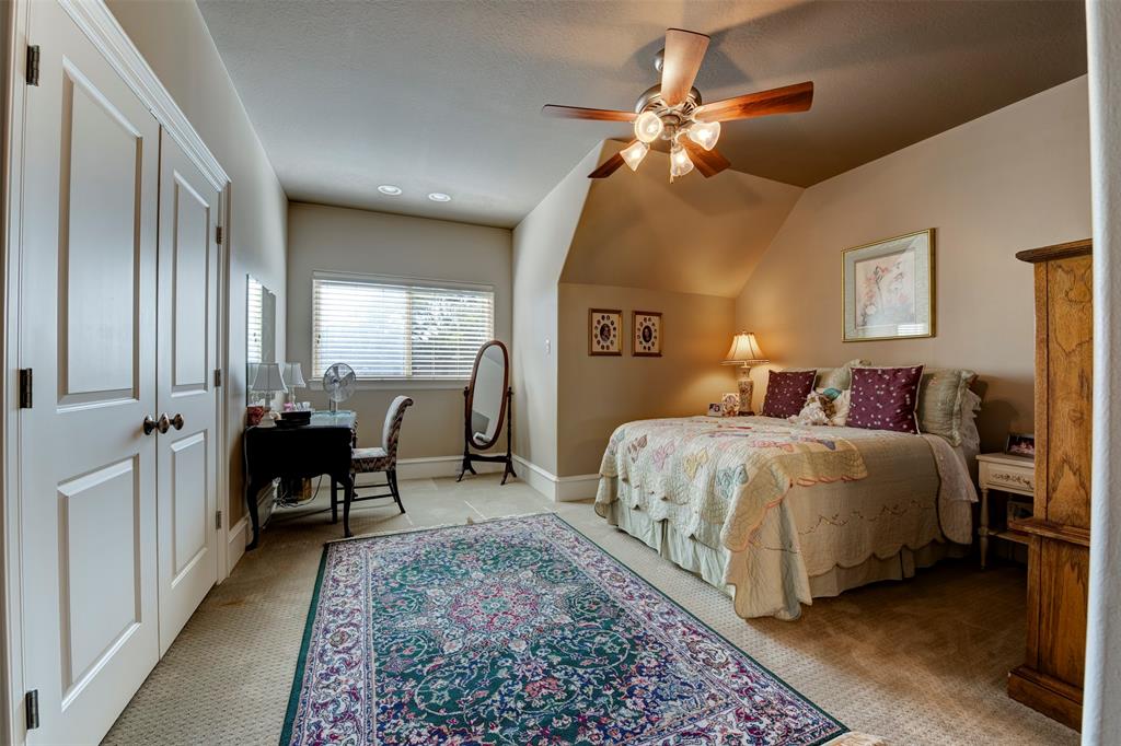 13906 Saint Marys Lane, Houston, Texas image 41