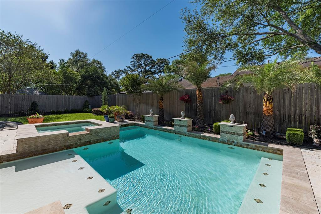 13906 Saint Marys Lane, Houston, Texas image 47