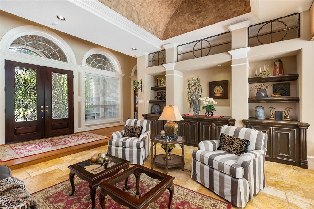 23303 Holly Creek Trail