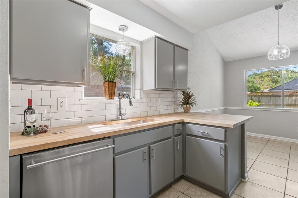 1611 Cantrell Boulevard, Conroe, Texas image 10