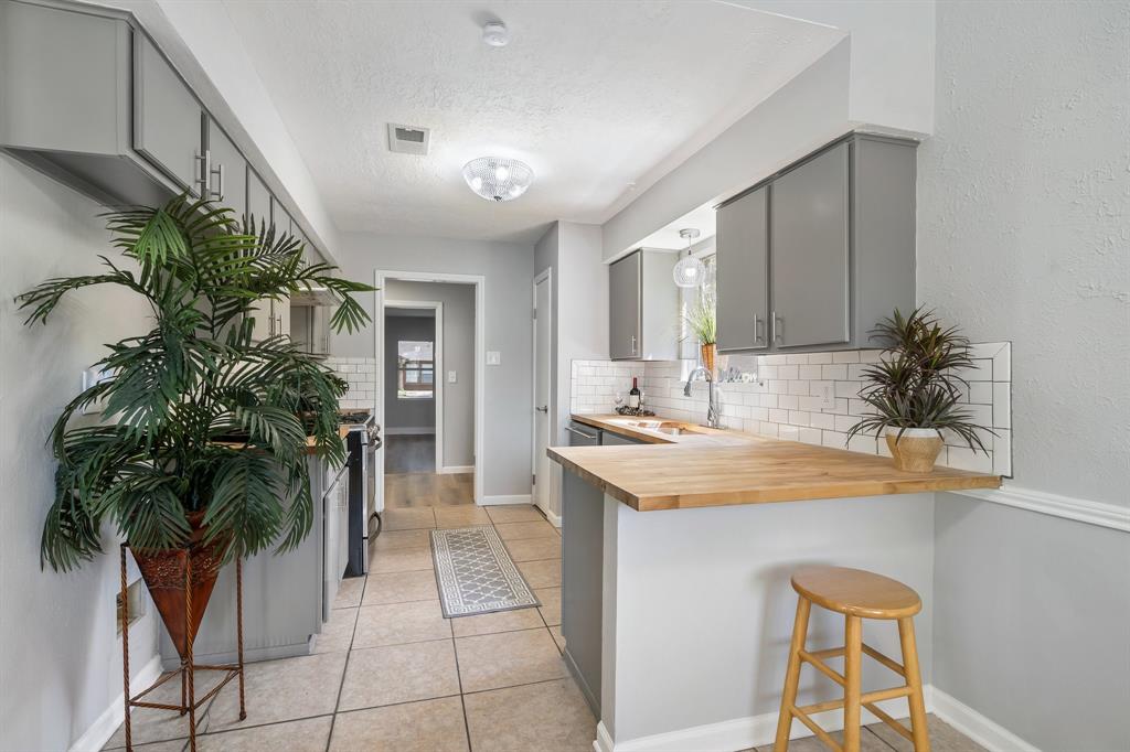 1611 Cantrell Boulevard, Conroe, Texas image 8