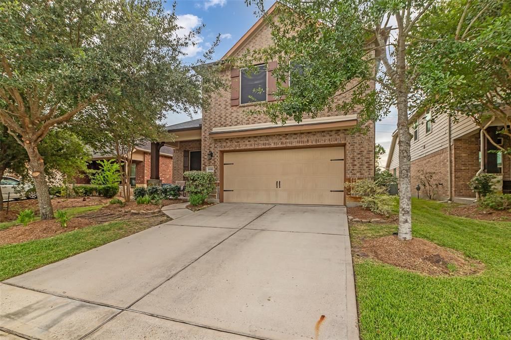 Photo of 19311 Boulder Bay Lane, Humble, TX 77346 (MLS # 28581348)