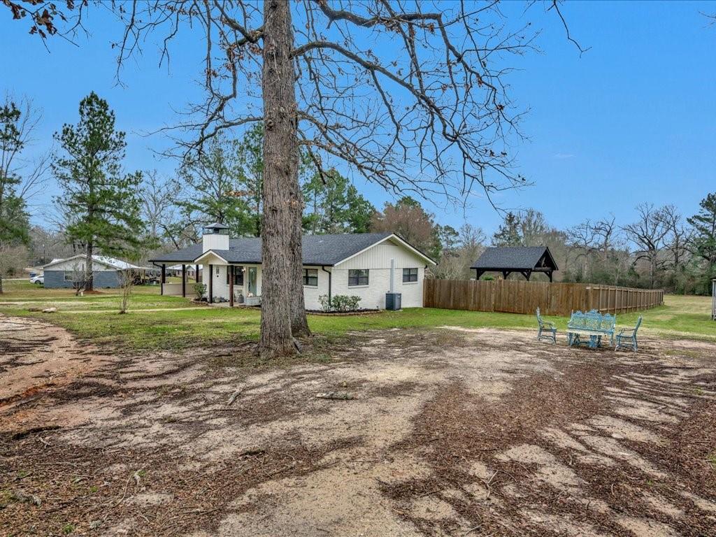 132 Lancewood Circle, Lufkin, Texas image 3