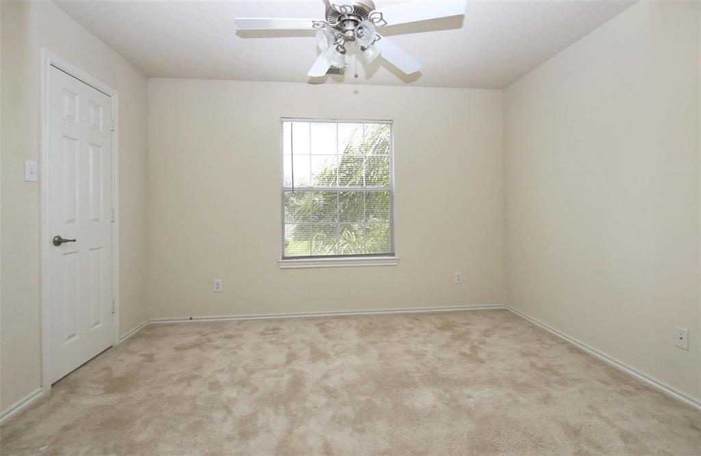 251 Drake Run, League City, Texas image 21
