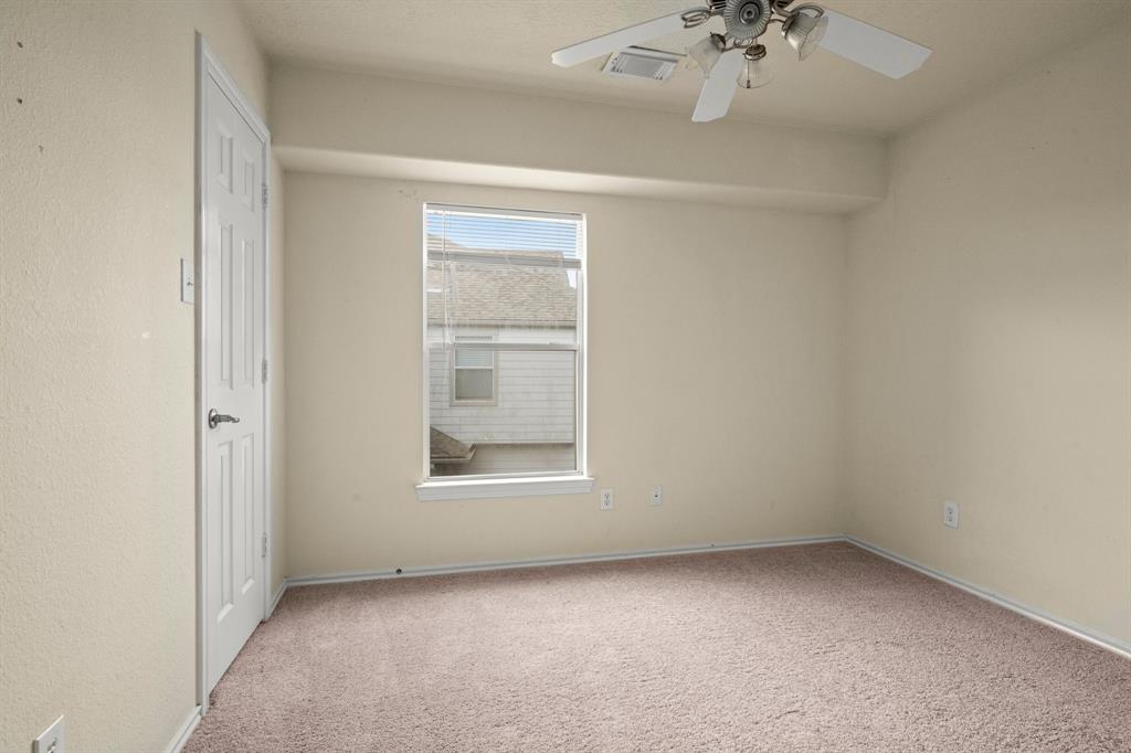 251 Drake Run, League City, Texas image 21