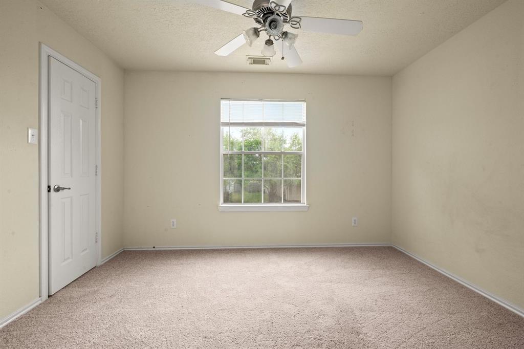 251 Drake Run, League City, Texas image 22
