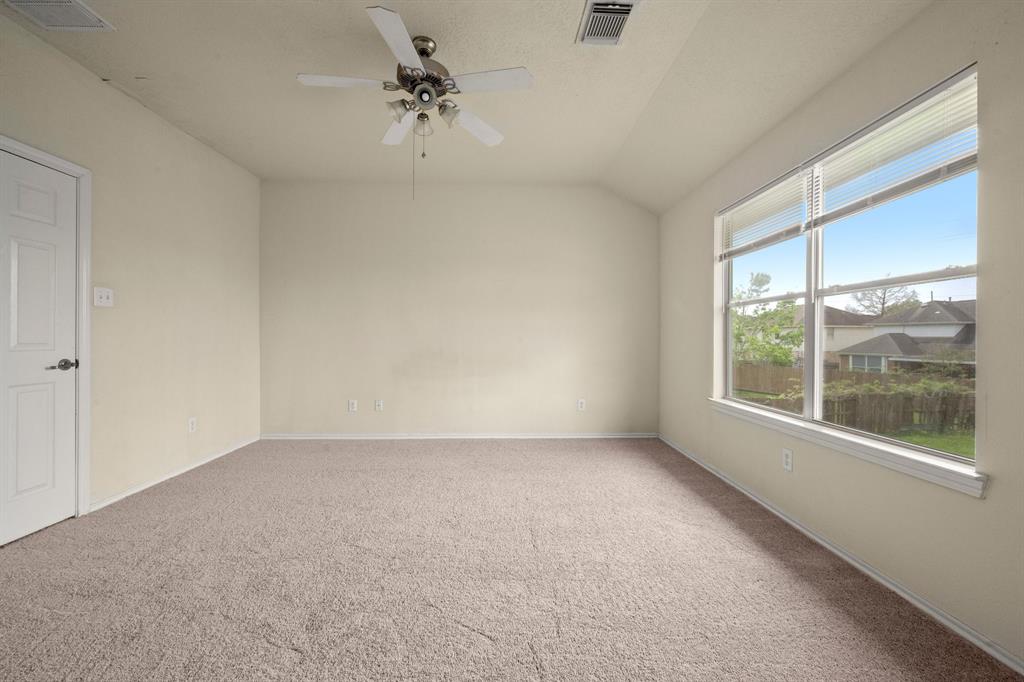251 Drake Run, League City, Texas image 15