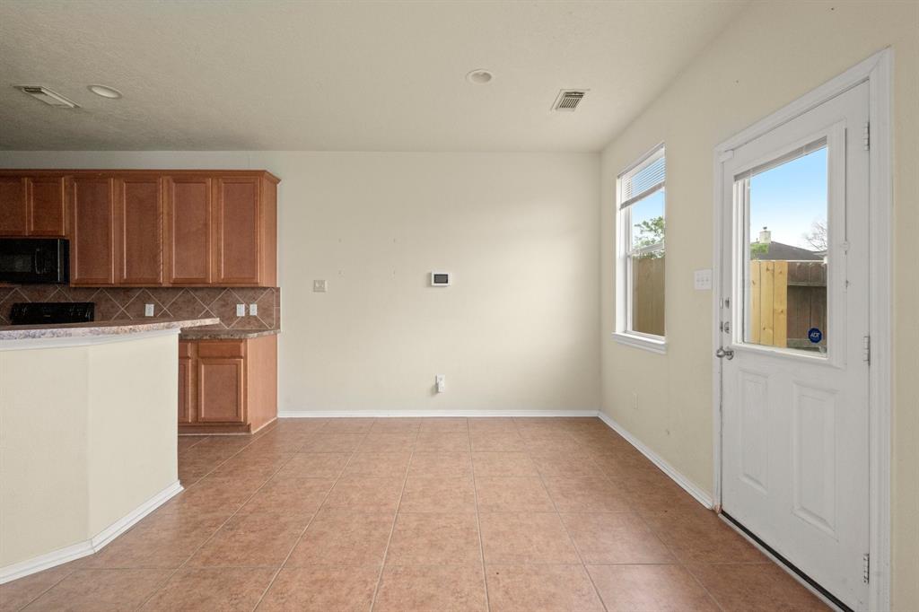 251 Drake Run, League City, Texas image 10