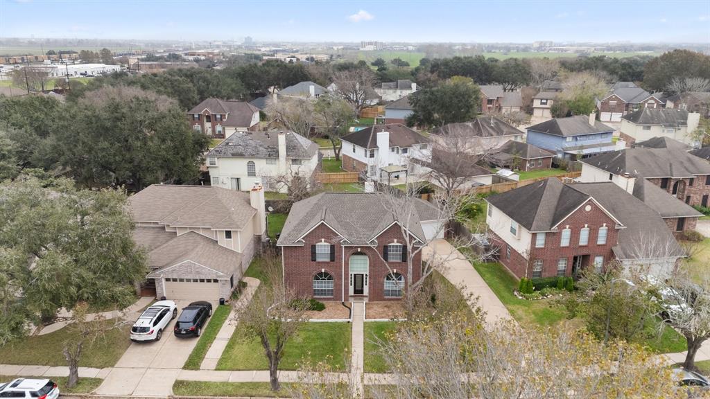 211 Burkwood Court, Sugar Land, Texas image 18