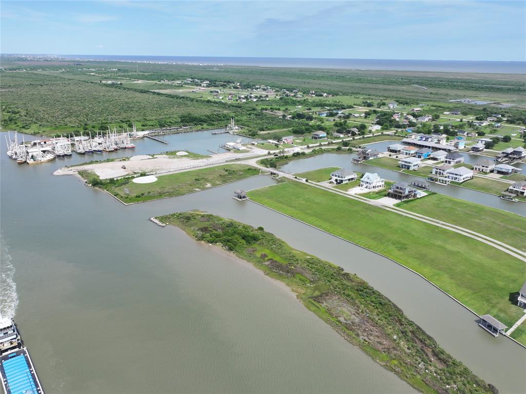 2320 Overton, Port Bolivar, Texas image 16