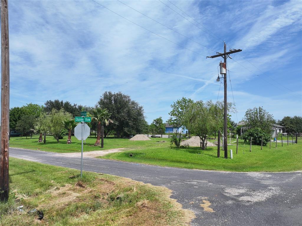 2320 Overton, Port Bolivar, Texas image 4