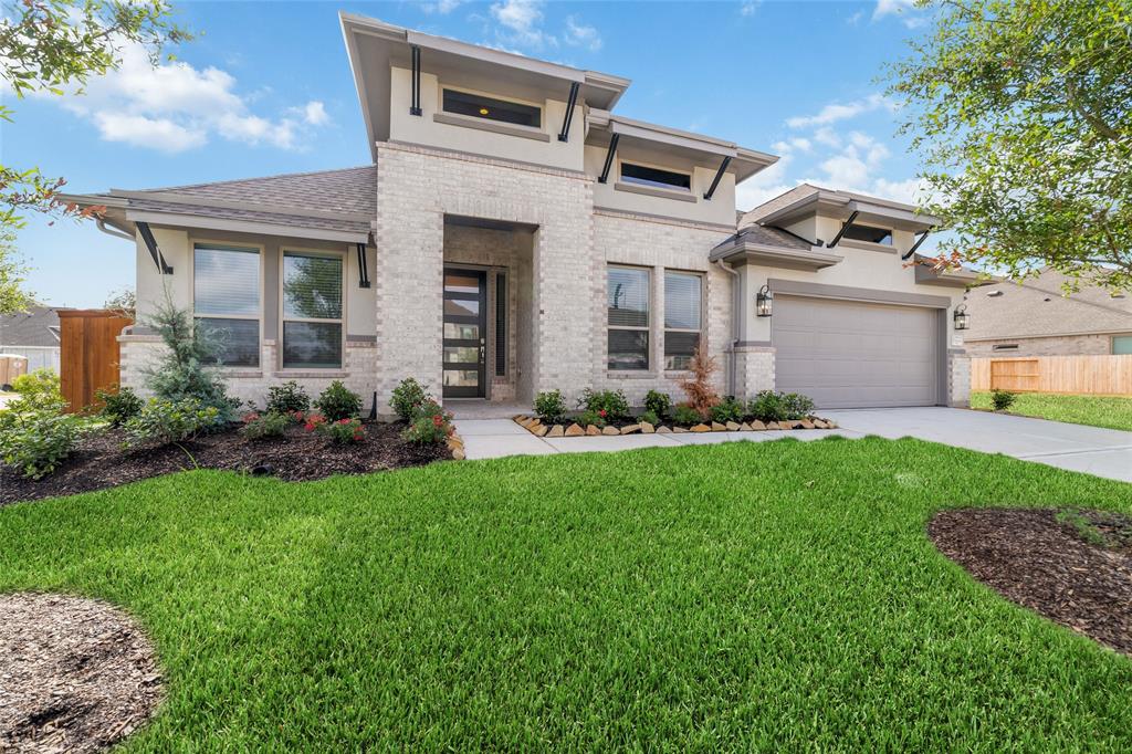 12722 Noble Fields Way
