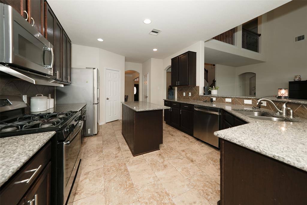 3314 Tall Sycamore Trail, Katy, Texas image 32