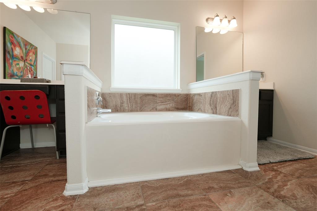 3314 Tall Sycamore Trail, Katy, Texas image 24