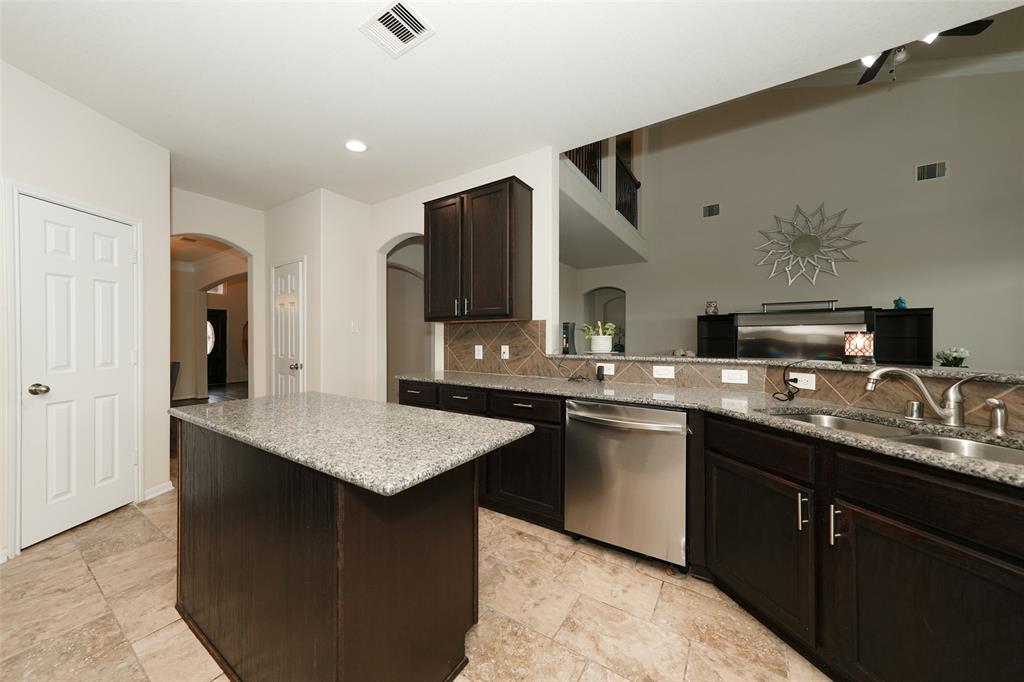 3314 Tall Sycamore Trail, Katy, Texas image 33
