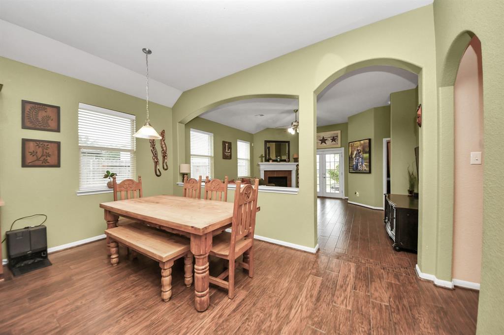 7403 Northfork Drive, Pearland, Texas image 12