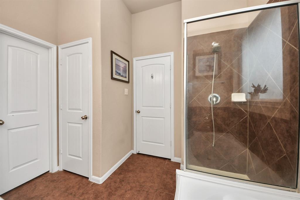 7403 Northfork Drive, Pearland, Texas image 21