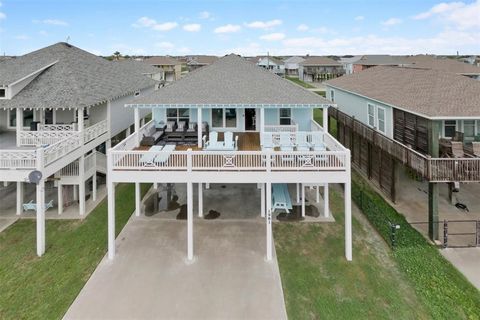 A home in Crystal Beach