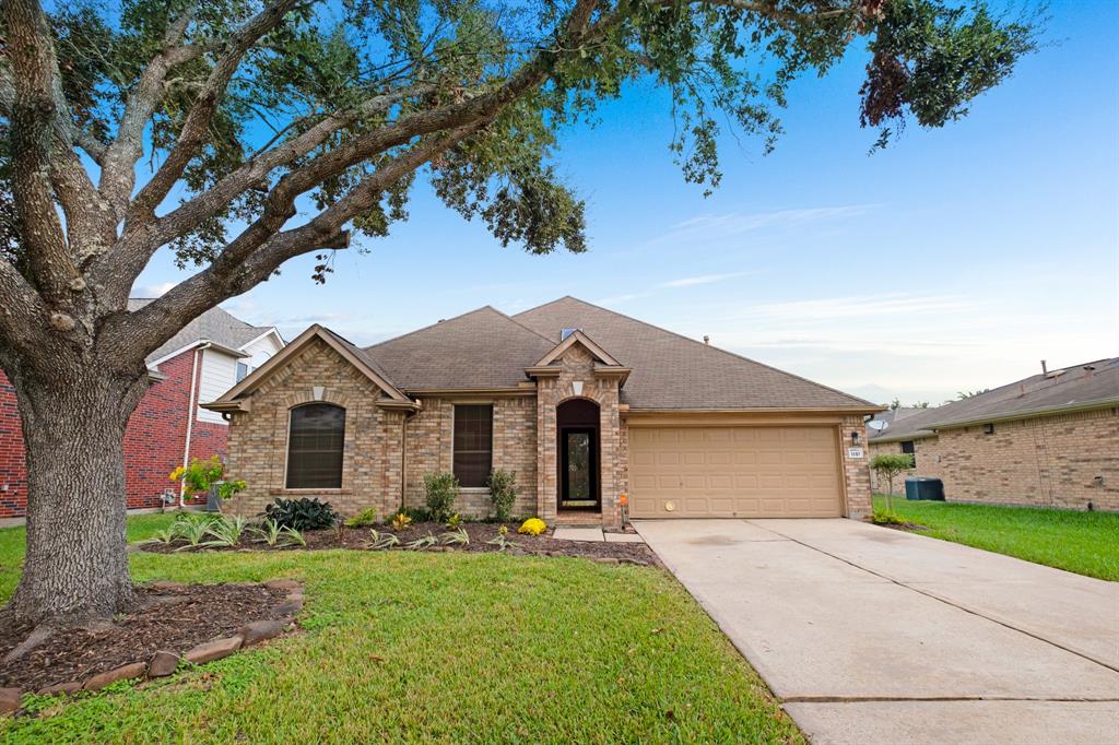 1110 Hunter Green Lane, Fresno, Texas image 1