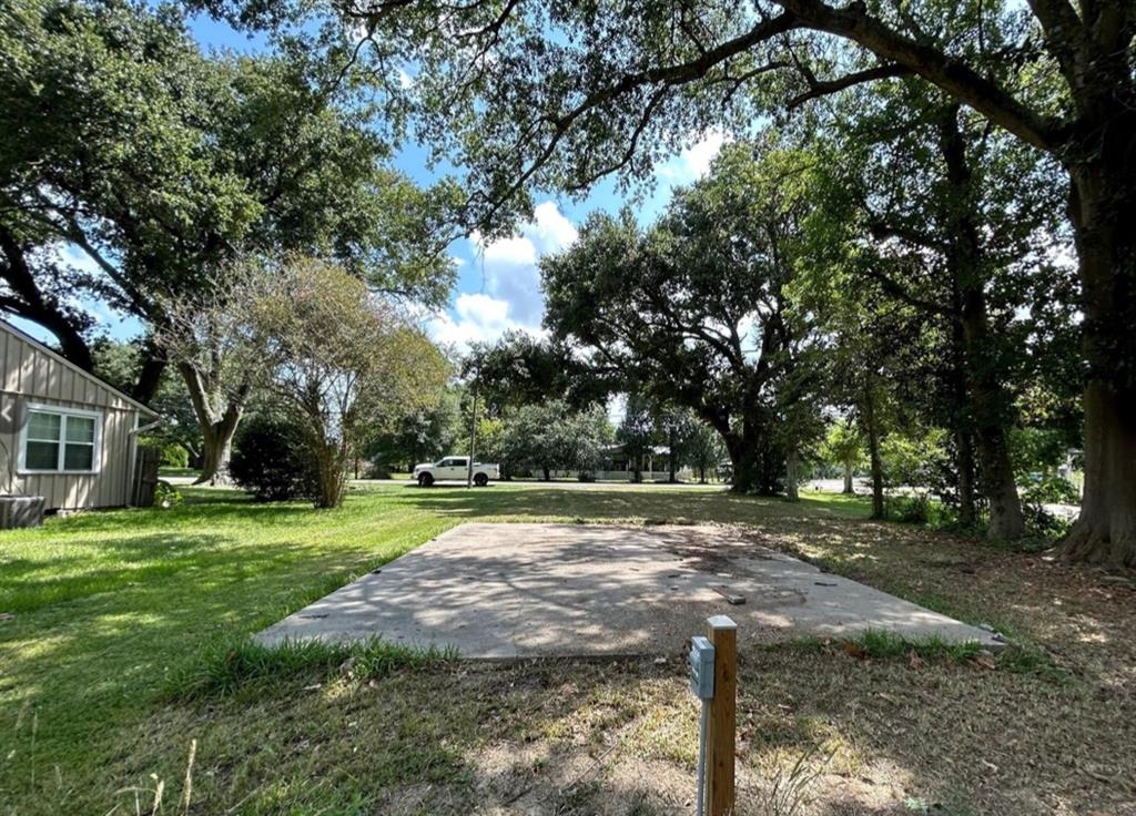 8729 Cloverdale Street, Beaumont, Texas image 4